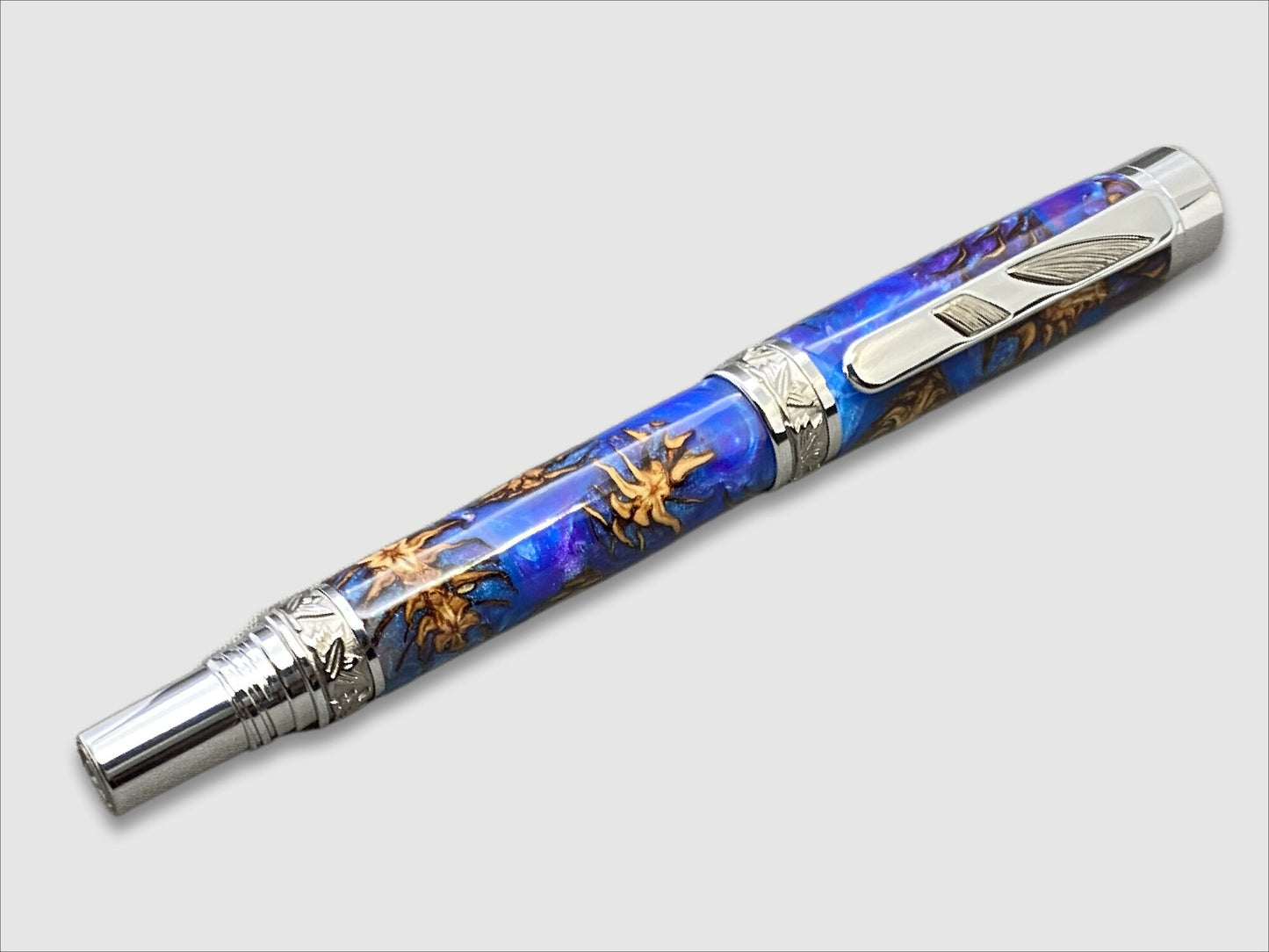 Jr Imperial Fountain Pen in Blue Resin with Embedded Pine Cones