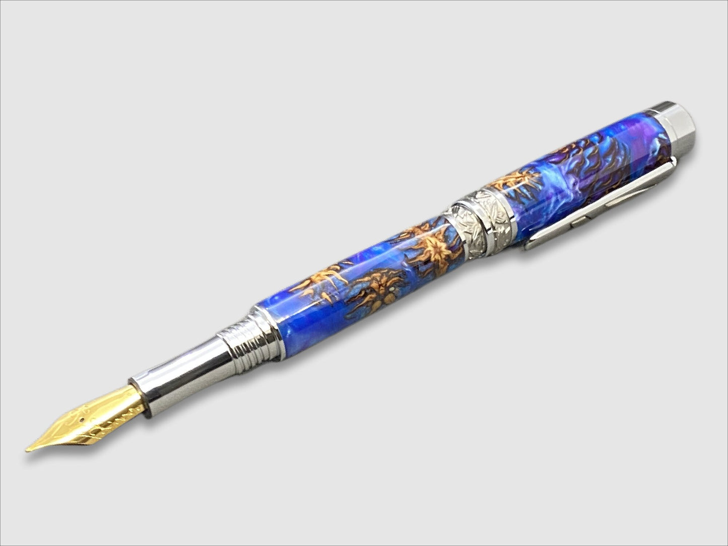 Jr Imperial Fountain Pen in Blue Resin with Embedded Pine Cones